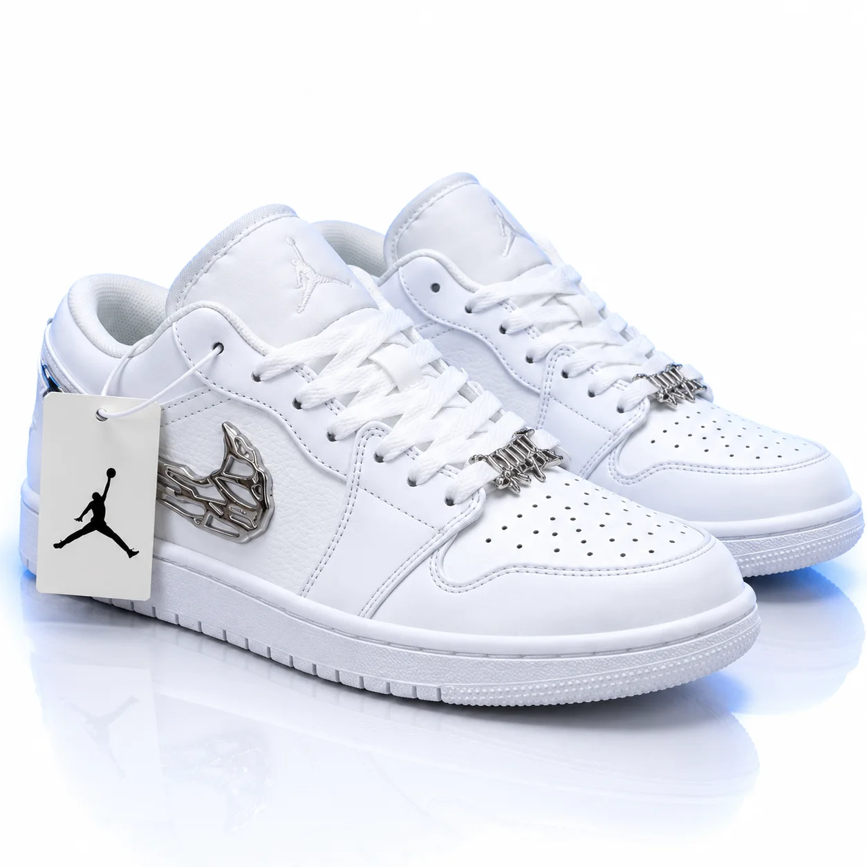 Jordan Air Jordan 1 Low Triple White / Chrome